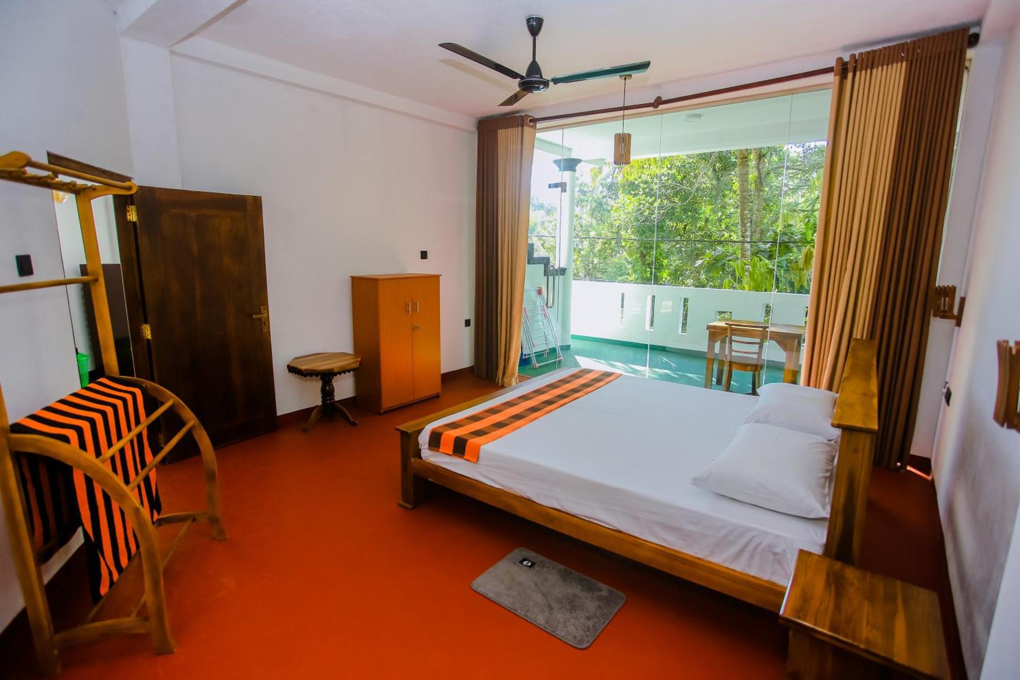 Bed and Breakfast Little Angels Mirissa Exterior foto